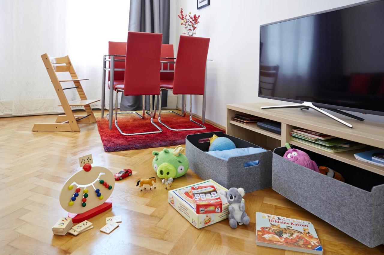 Stadthalle - Familycityapartment Wien Exteriör bild